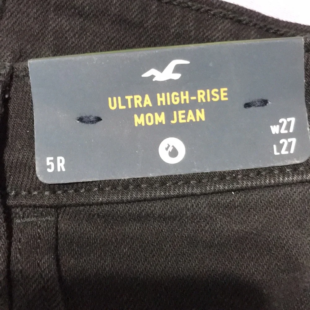 NWT Mom jeans - Picture 4 of 6